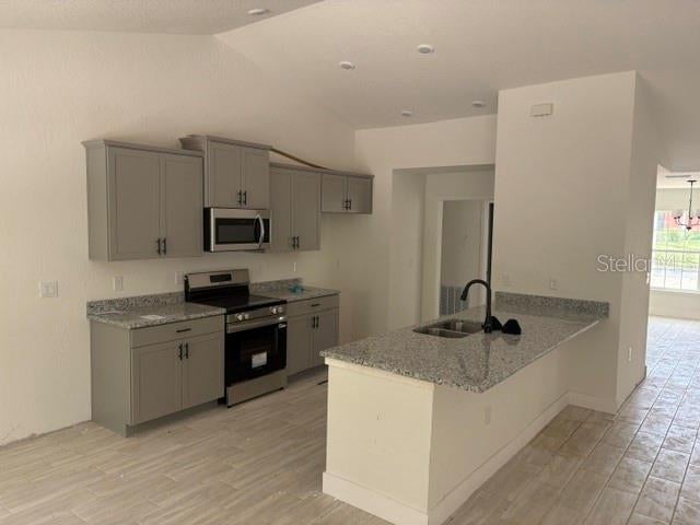 17833 SW 61 Lane Rd, Dunnellon, FL 34432 photo