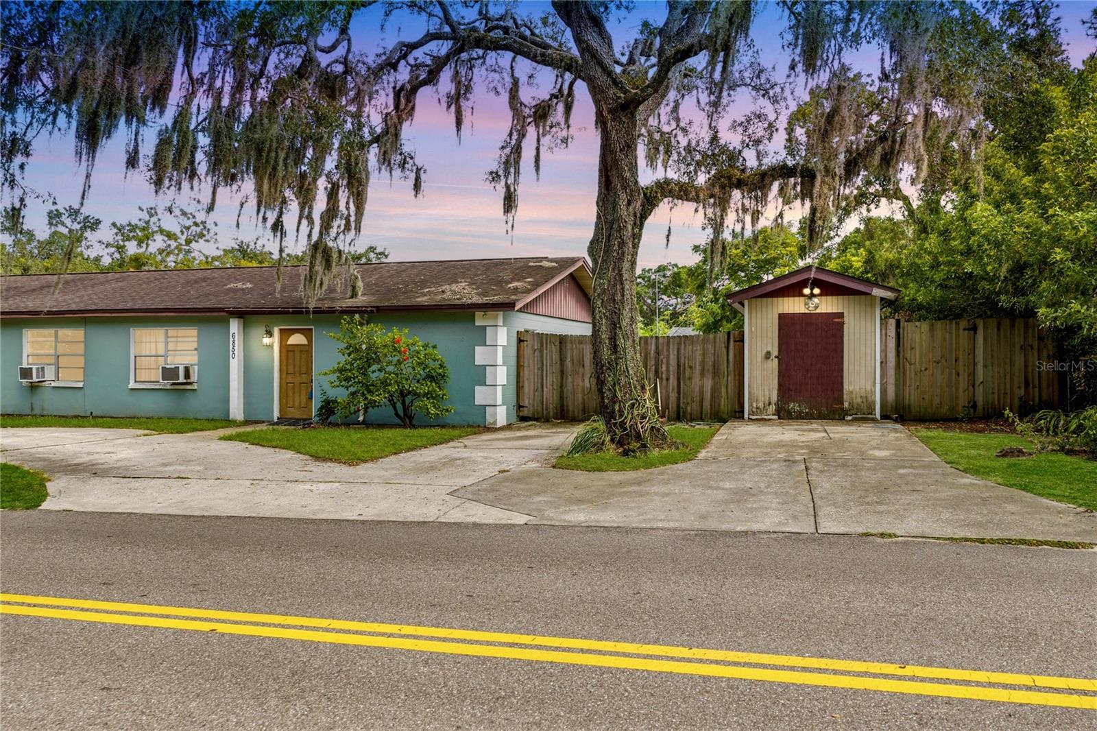 6850 Indiana Ave, New Port Richey, FL 34653 photo