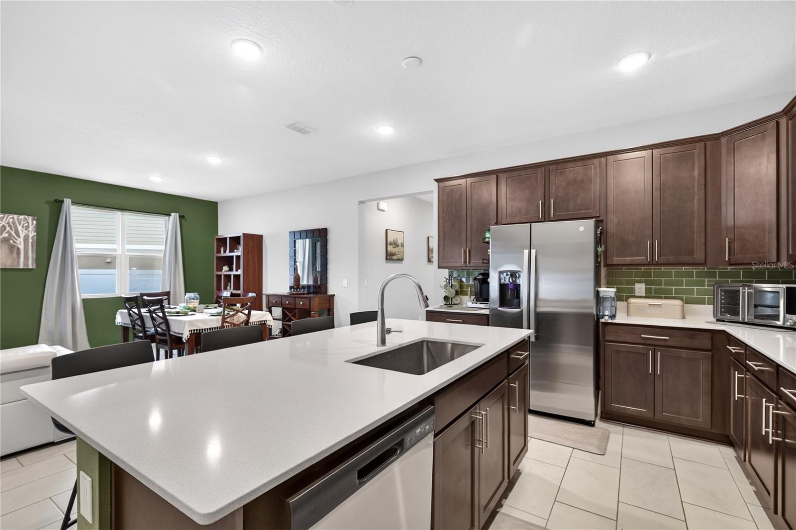 3625 Sublett Loop, Tavares, FL 32778 photo