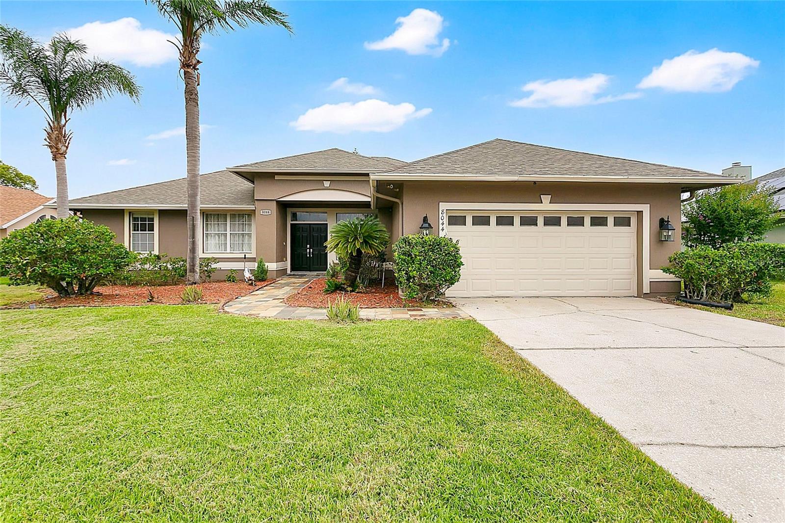 8044 Canyon Lake Cir, Orlando, FL 32835
