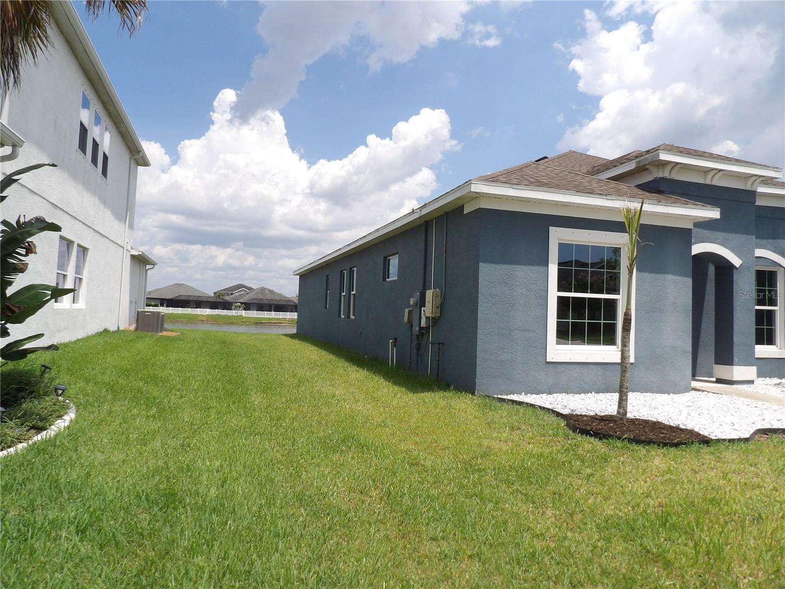 11940 Sunburst Marble Rd, Riverview, FL 33579 photo