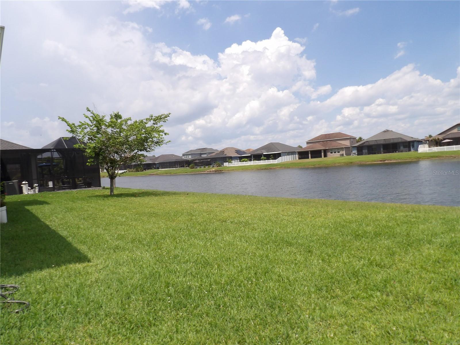 11940 Sunburst Marble Rd, Riverview, FL 33579 photo