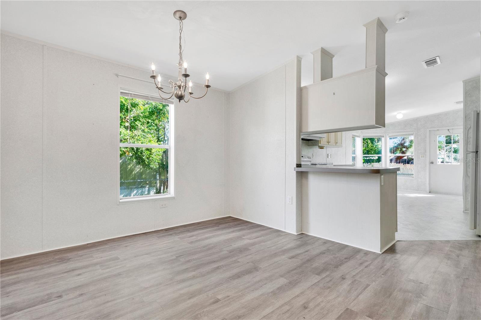 4755 Bunting Ave, Orlando, FL 32812 photo