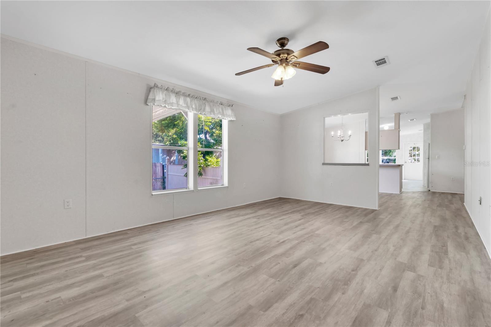 4755 Bunting Ave, Orlando, FL 32812 photo