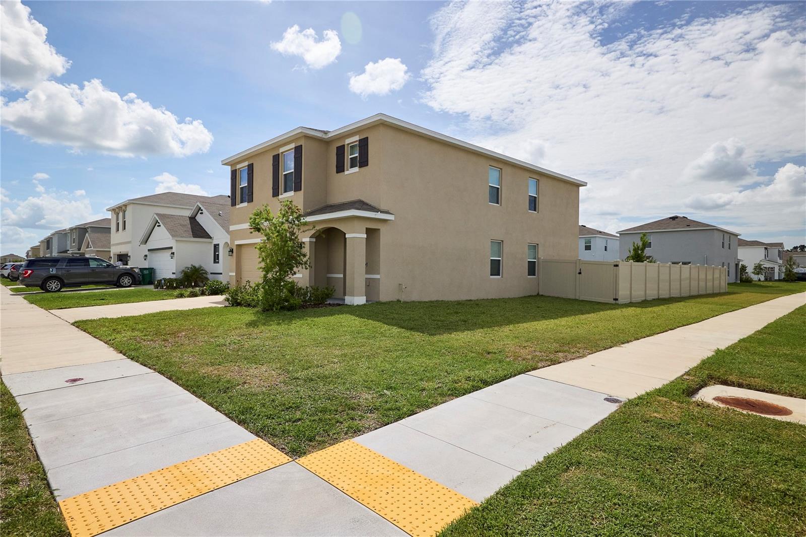 33405 Darley Dale Trl, Wesley Chapel, FL 33545 photo