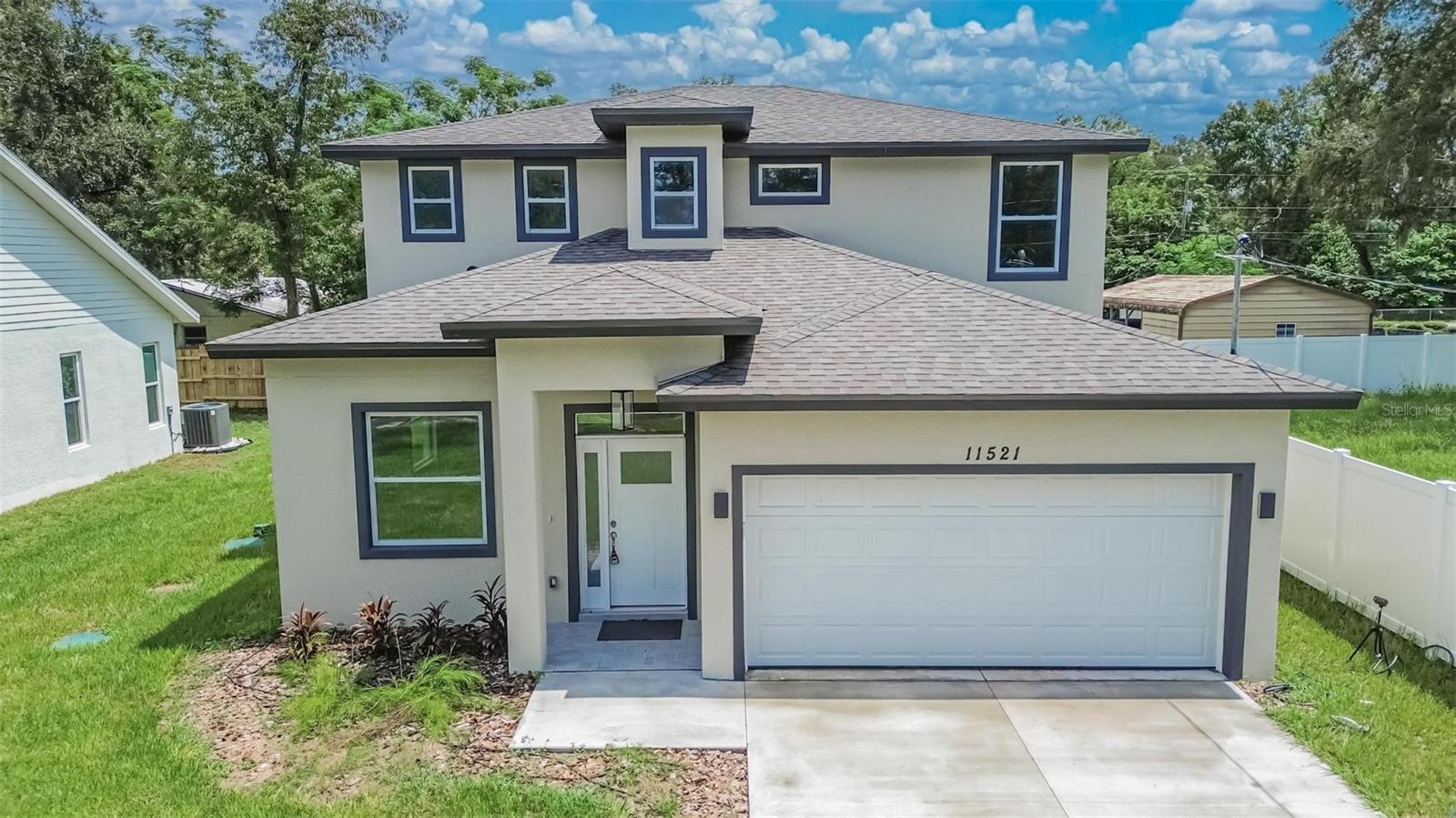 11521 Higdon Dr, Thonotosassa, FL 33592