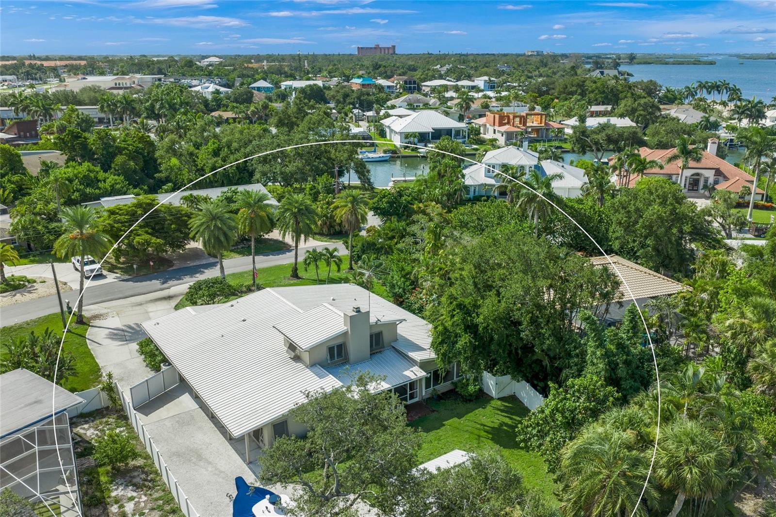 7616 Cove Terrace, Sarasota, FL 34231 photo