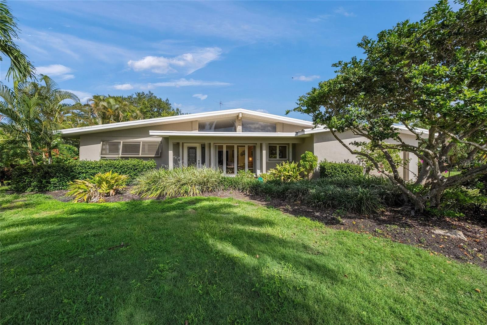 7616 Cove Terrace, Sarasota, FL 34231 photo
