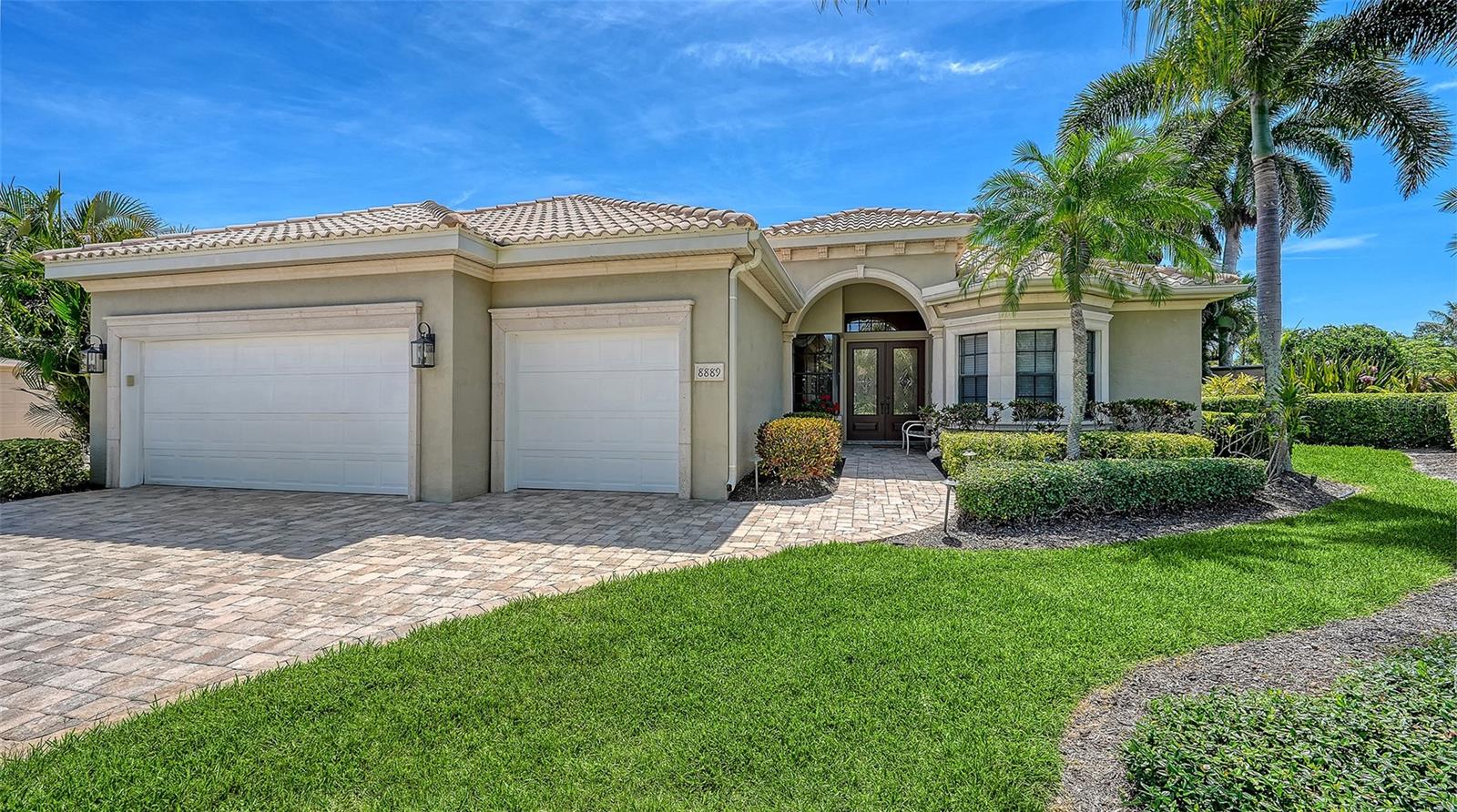 8889 Enclave Ct, Sarasota, FL 34238 photo