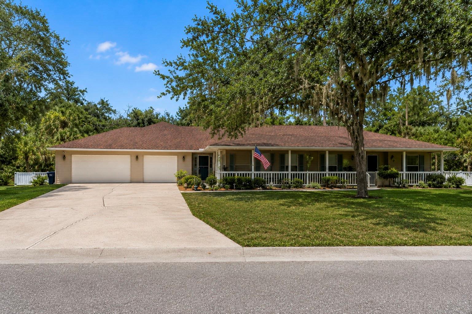 608 Woodview Way, Bradenton, FL 34212