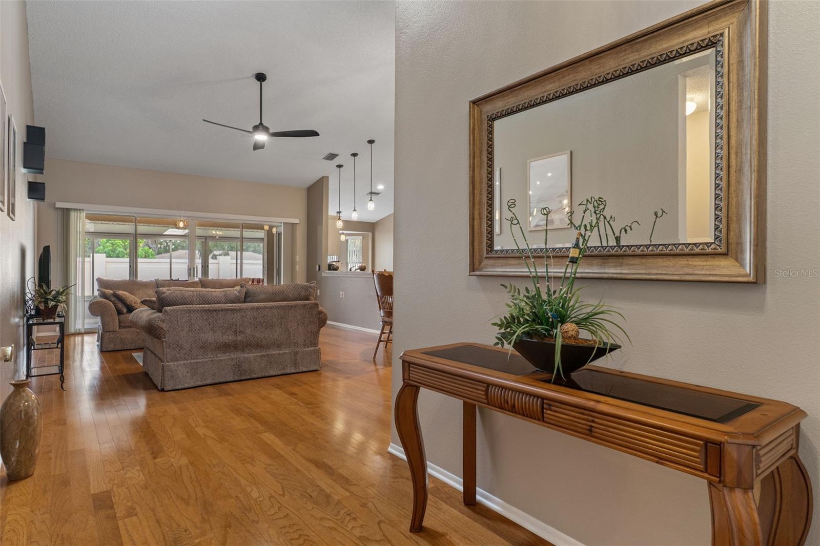 1424 Pinewood Hills Ct, Spring Hill, FL 34606 photo