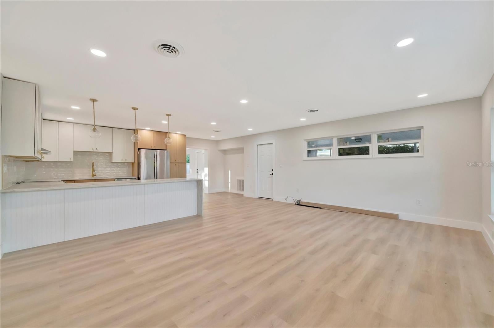 2705 Sunnyside St, Sarasota, FL 34239 photo