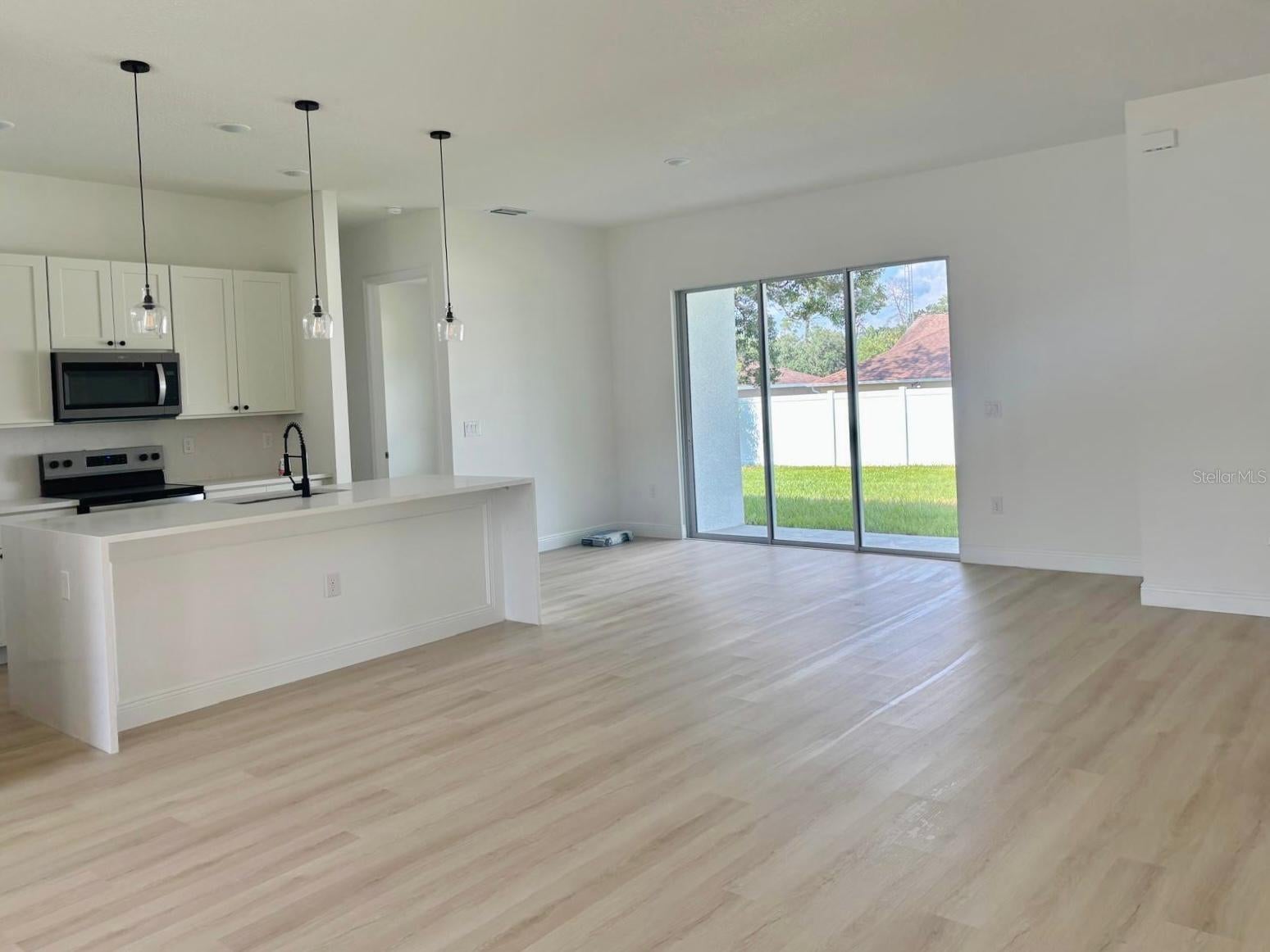 13855 SW 33 Court Rd, Ocala, FL 34473 photo