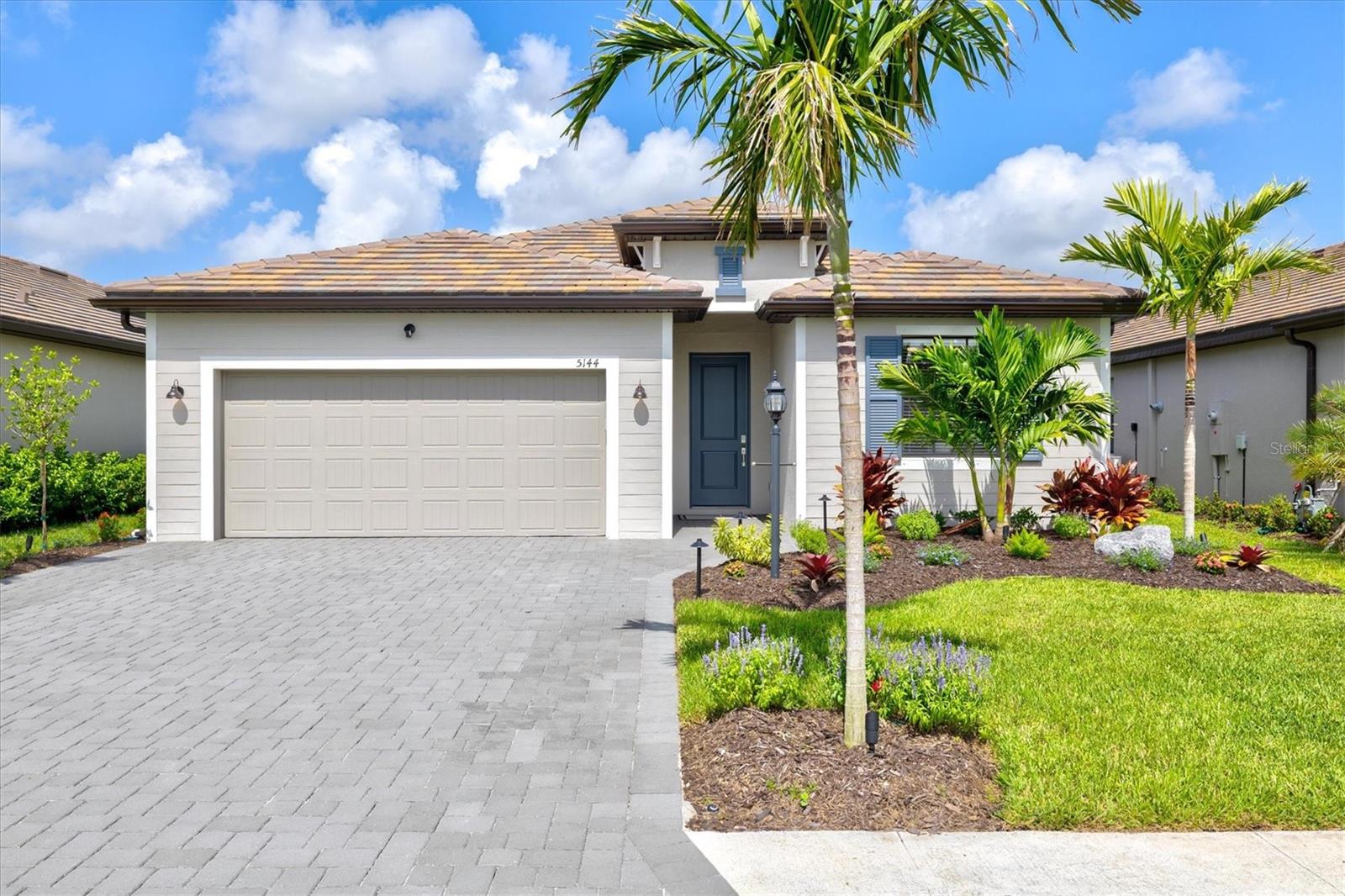 5144 Spotted Seal Ln, Bradenton, FL 34211