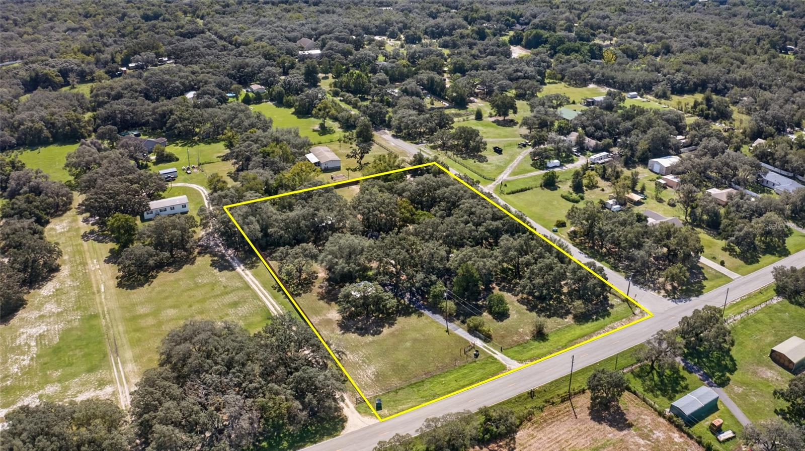 15620 Hays Rd, Spring Hill, FL 34610