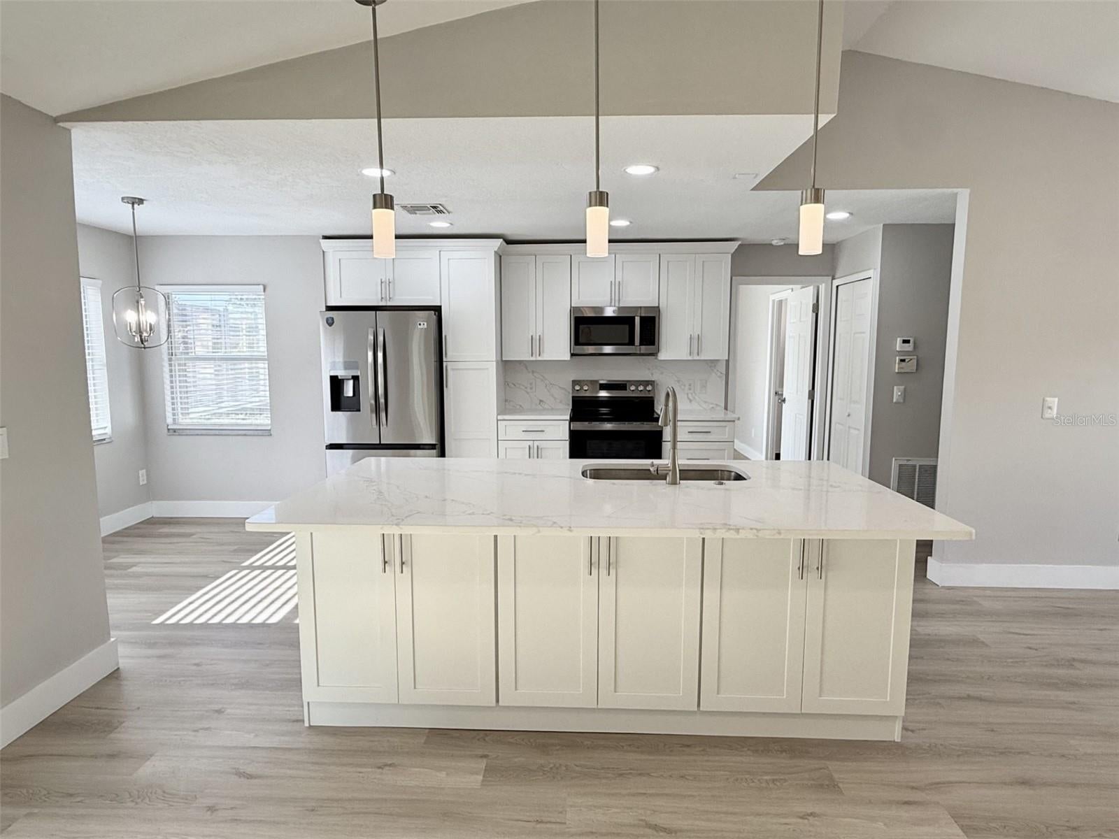 10814 Crescendo Loop, Clermont, FL 34711 photo