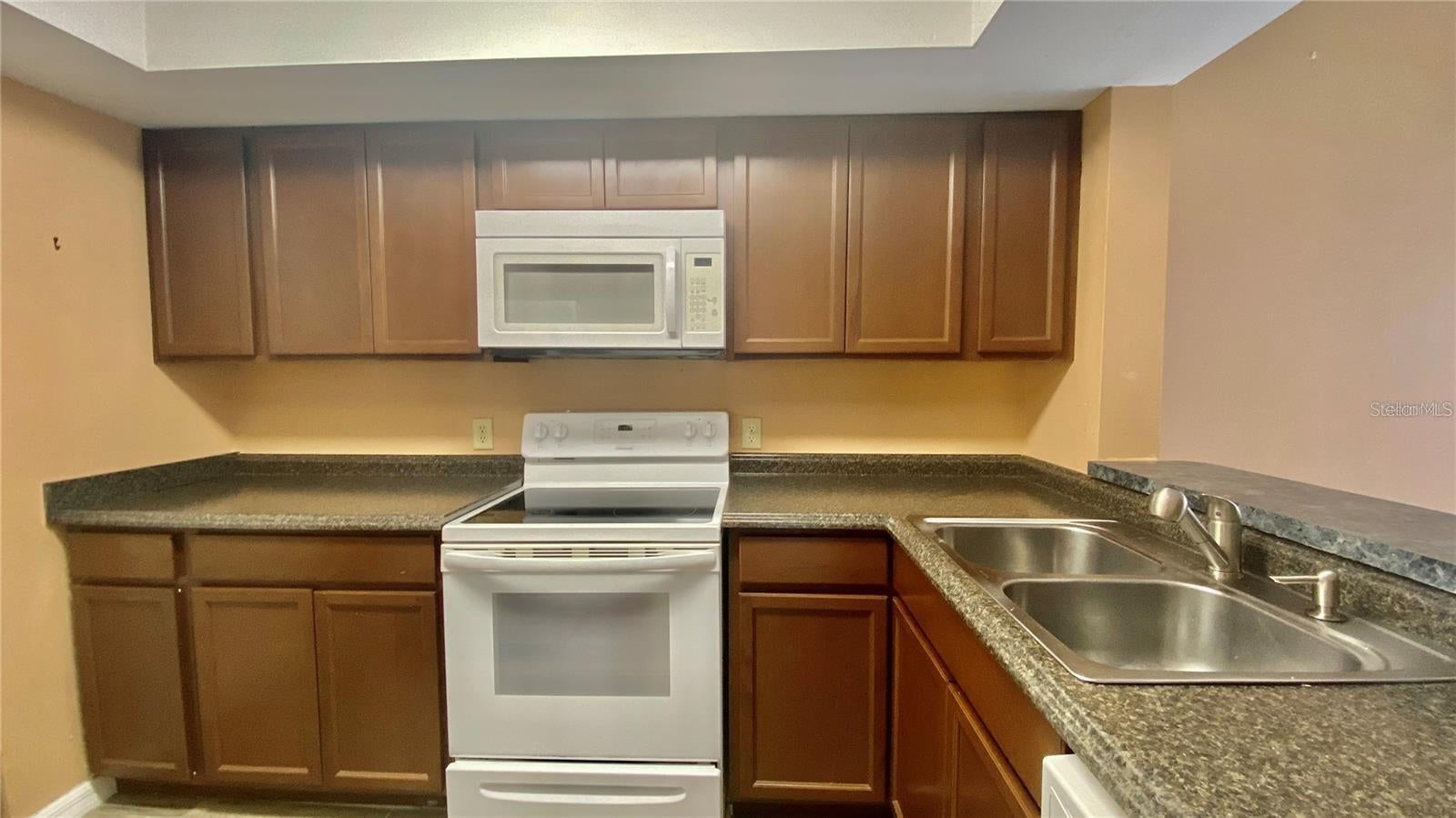 2528 Citrus Club Ln #206, Orlando, FL 32839 photo