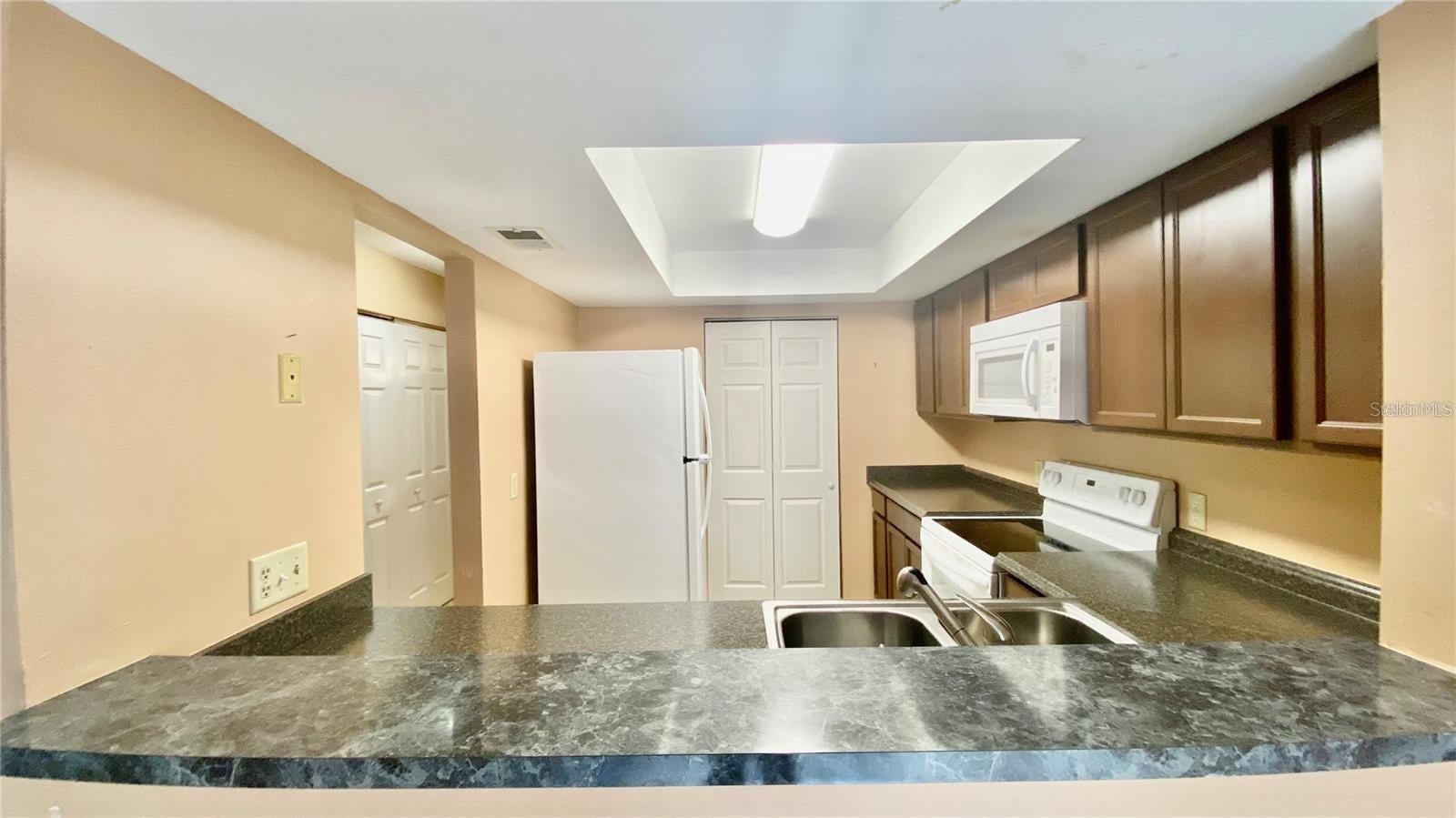 2528 Citrus Club Ln #206, Orlando, FL 32839 photo