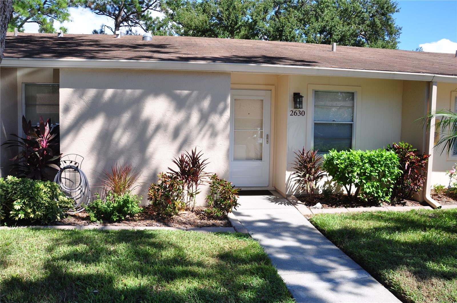 2630 Woodgate Ln, Sarasota, FL 34231