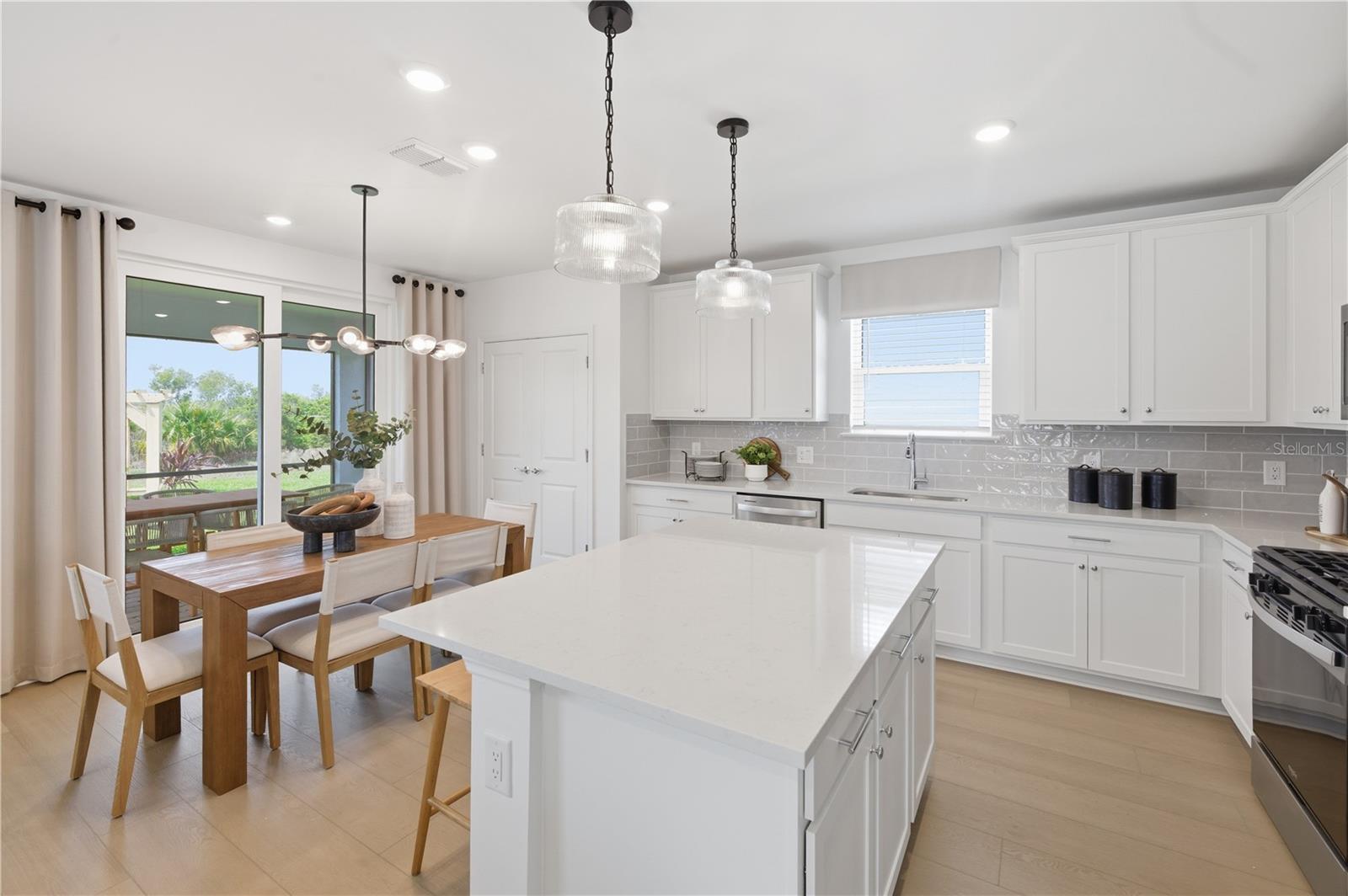 805 Balleby Trl, Bradenton, FL 34212 photo