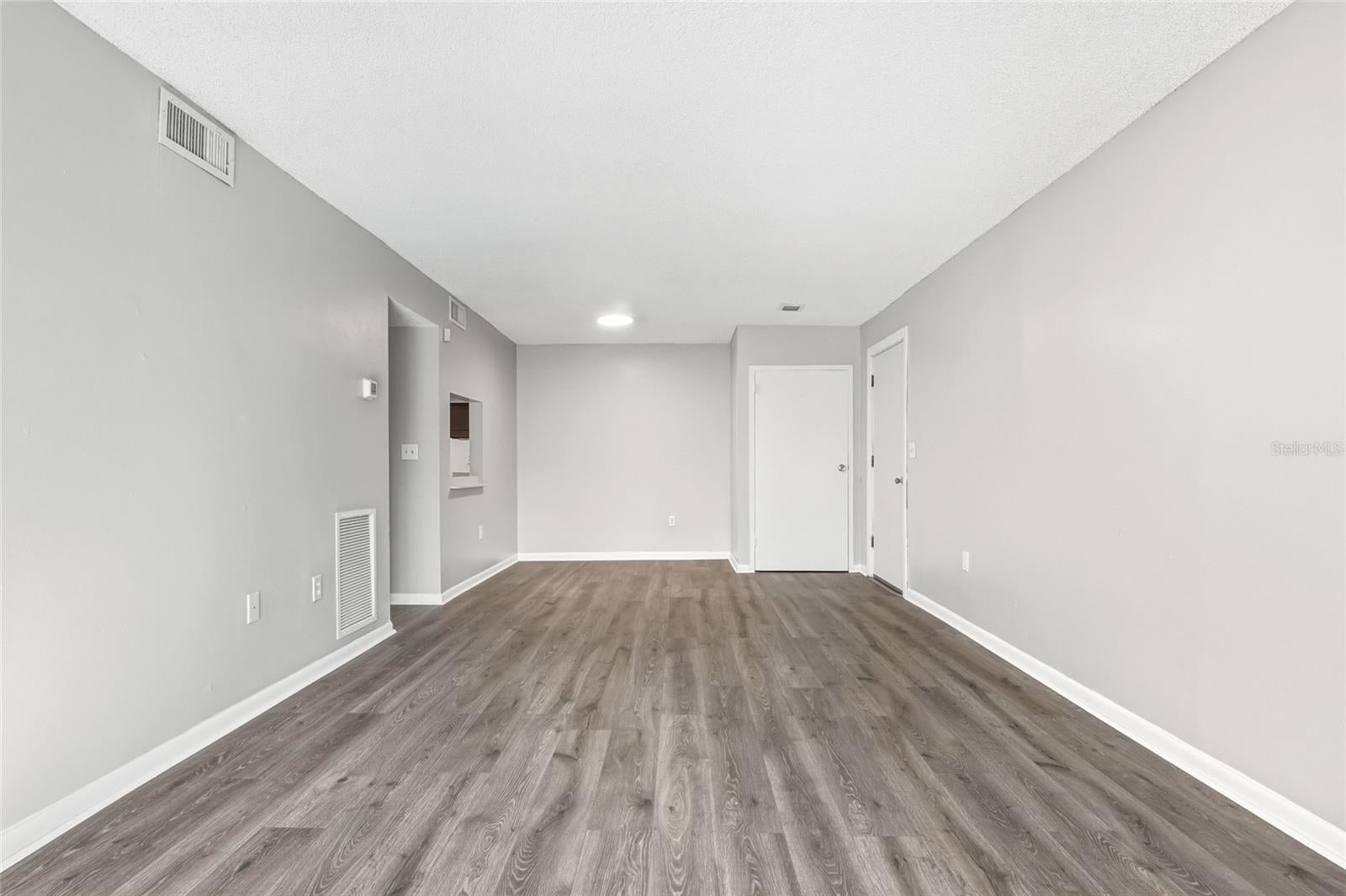 3236 S Semoran Blvd #22, Orlando, FL 32822 photo