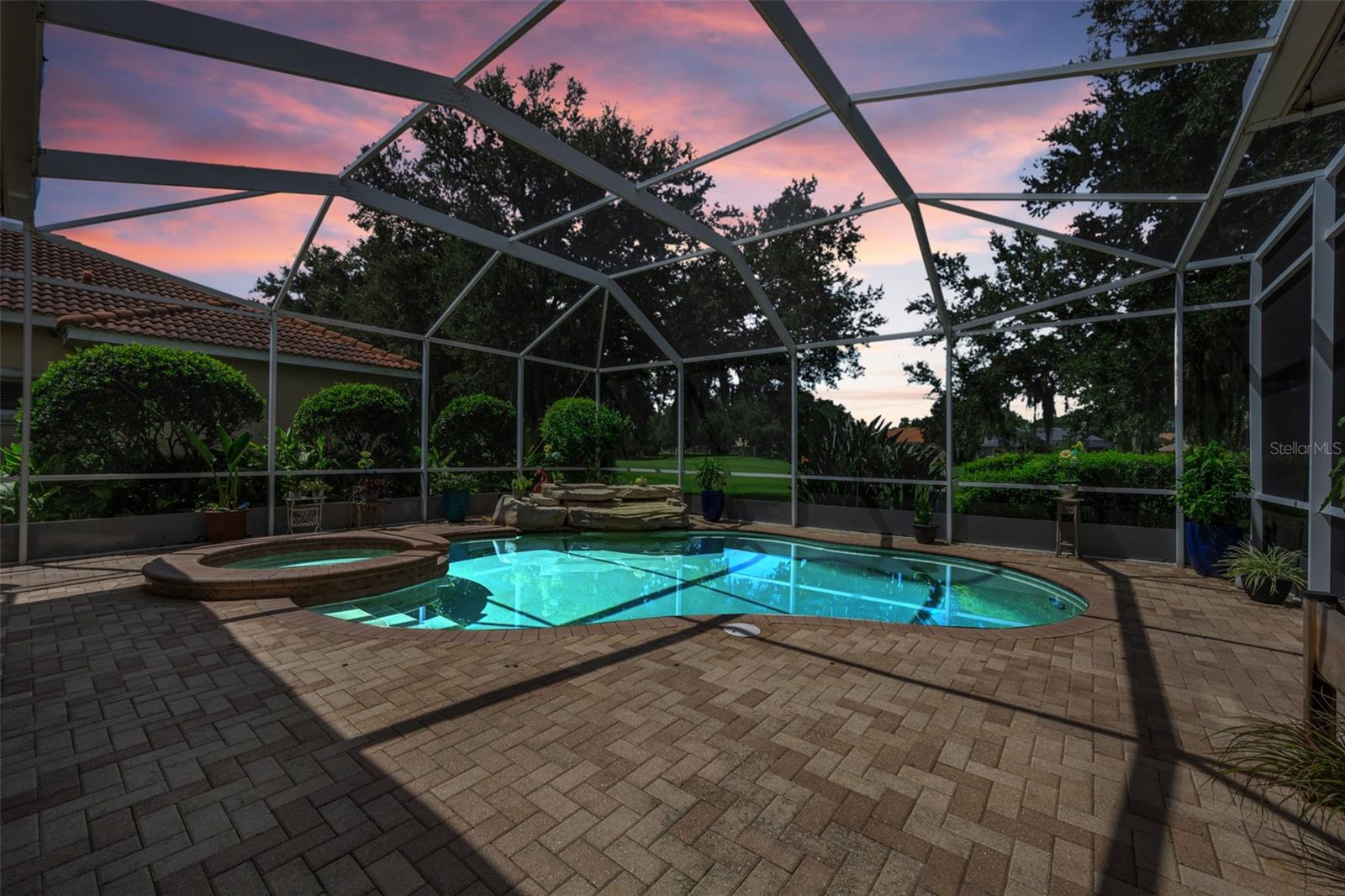 1453 El Pardo Dr, Trinity, FL 34655 photo