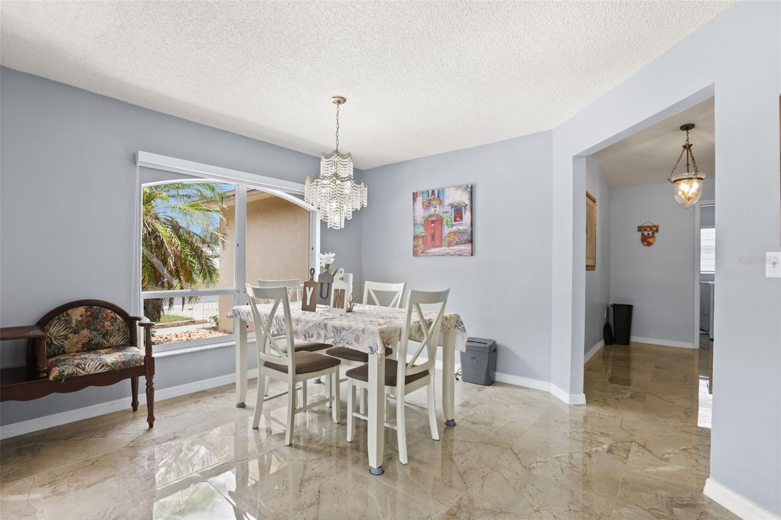 329 Lake Daisy Loop, Winter Haven, FL 33884 photo