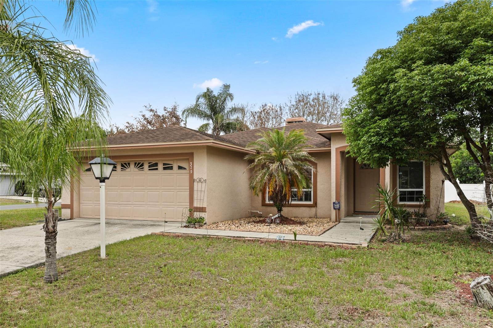 329 Lake Daisy Loop, Winter Haven, FL 33884 photo