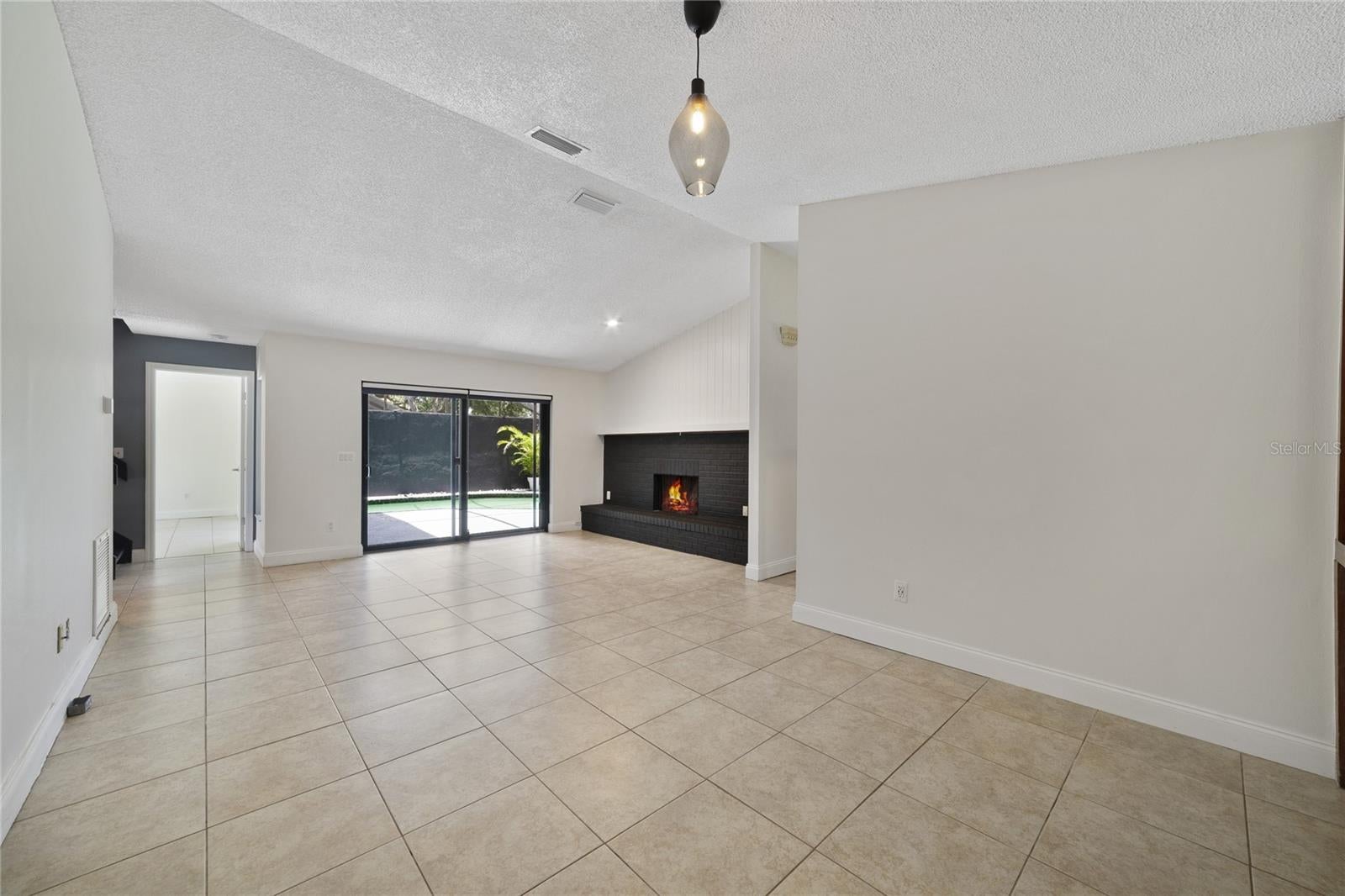 5025 Bermuda Cir #5025, Orlando, FL 32808 photo