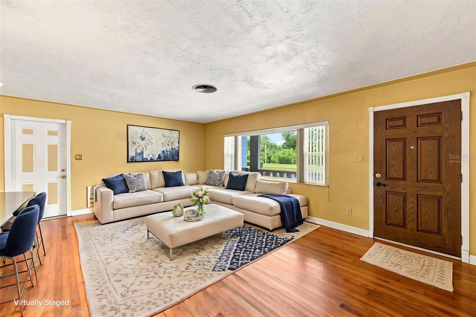 4310 Doctor Martin Luther King St, Saint Petersburg, FL 33705 photo