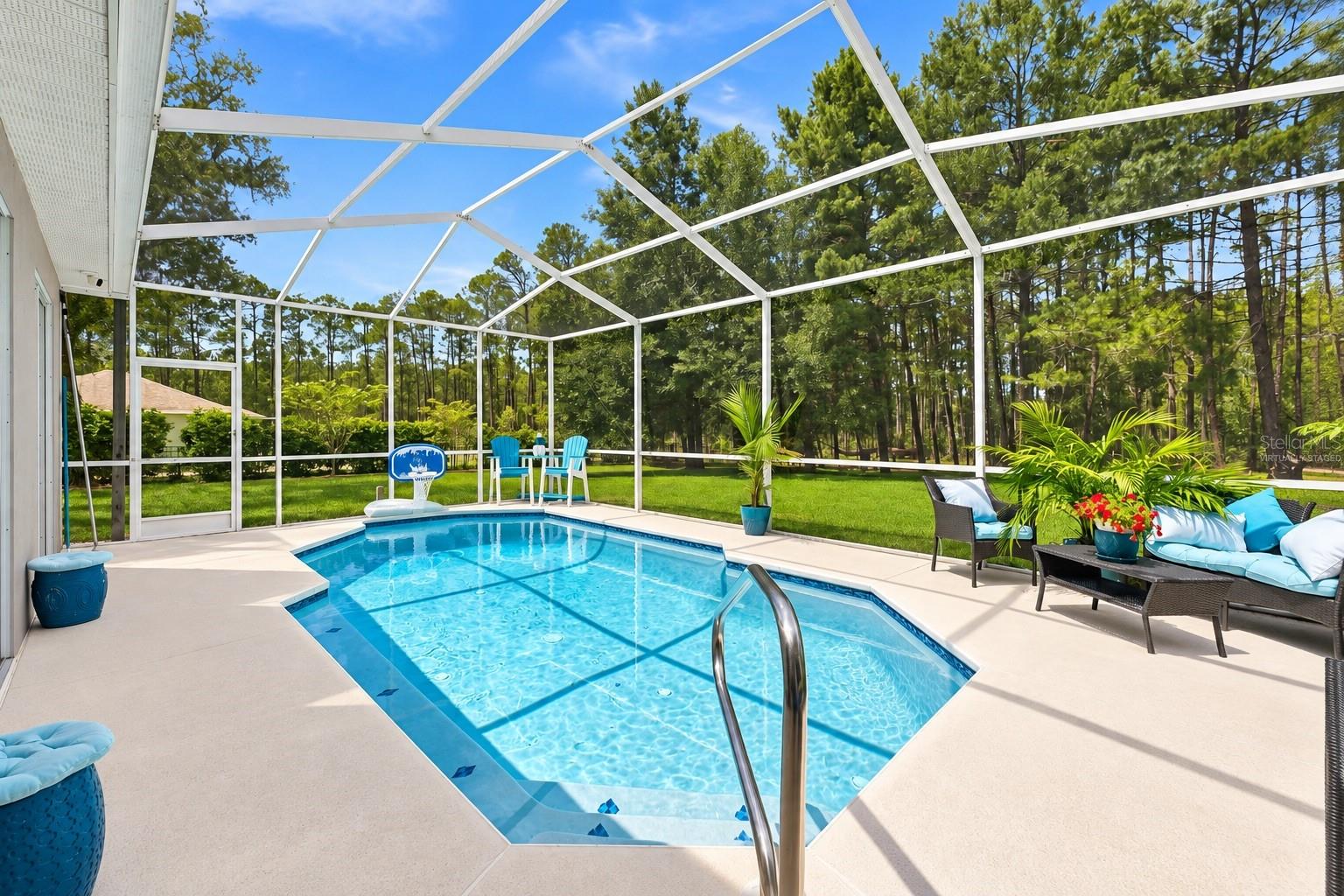 10261 Woodland Waters Blvd, Weeki Wachee, FL 34613 photo