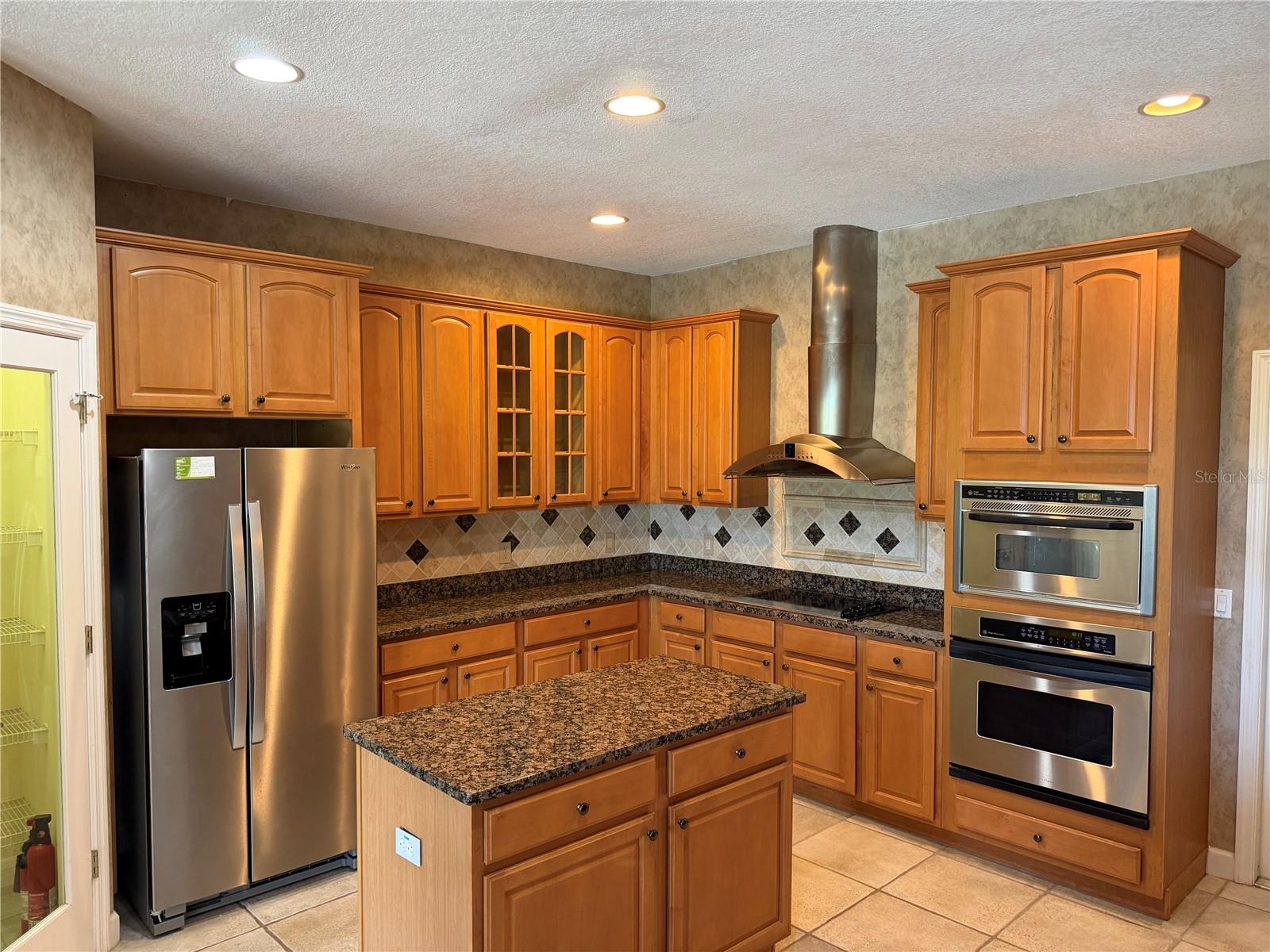 9609 Westover Club Cir, Windermere, FL 34786 photo