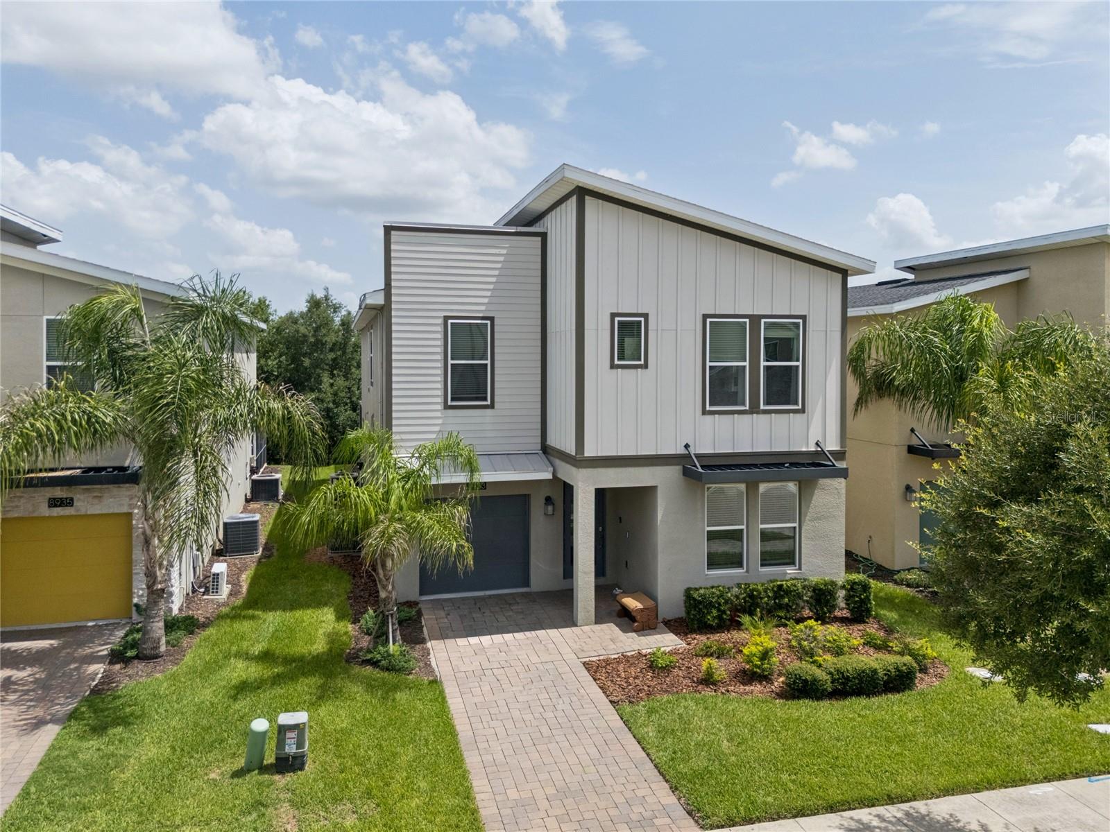 8933 Cabot Cliffs Dr, Davenport, FL 33896 photo