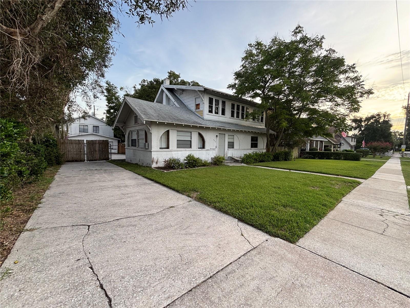 640 Avenue I, Winter Haven, FL 33881 photo