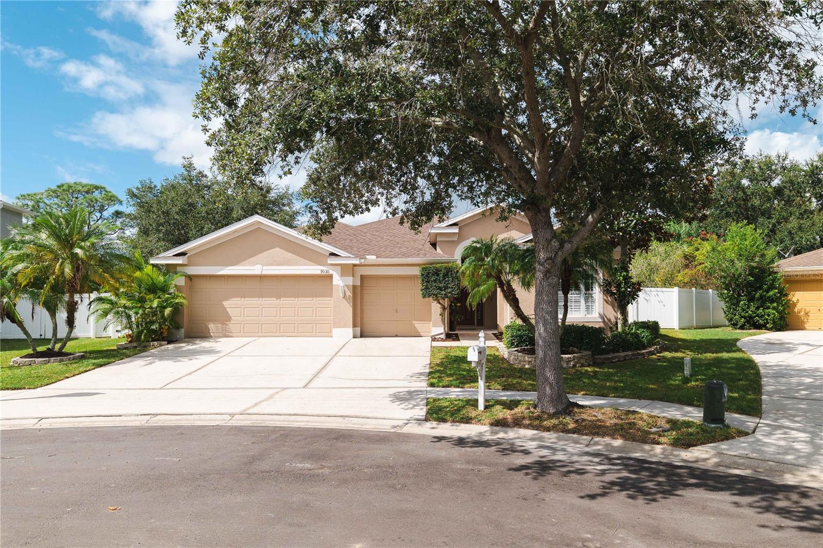 9020 N River Rd, Tampa, FL 33635 photo