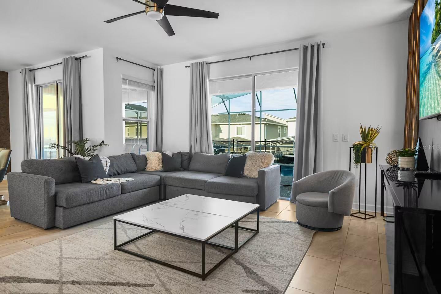 1069 Leader St, Davenport, FL 33896 photo
