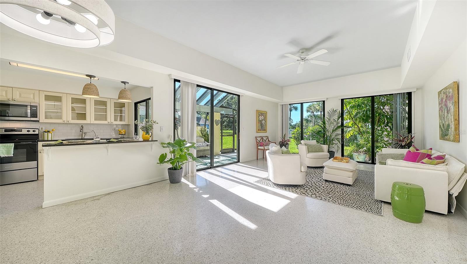 2761 Horseshoe Ct #Q 4, Sarasota, FL 34235 photo