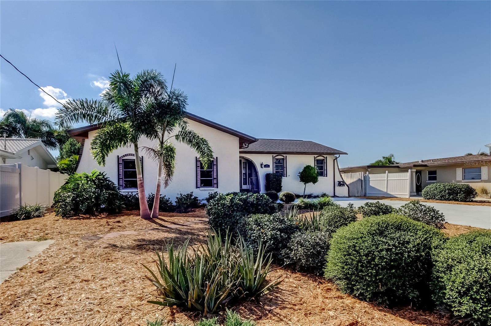 212 Westwinds Dr, Palm Harbor, FL 34683 photo