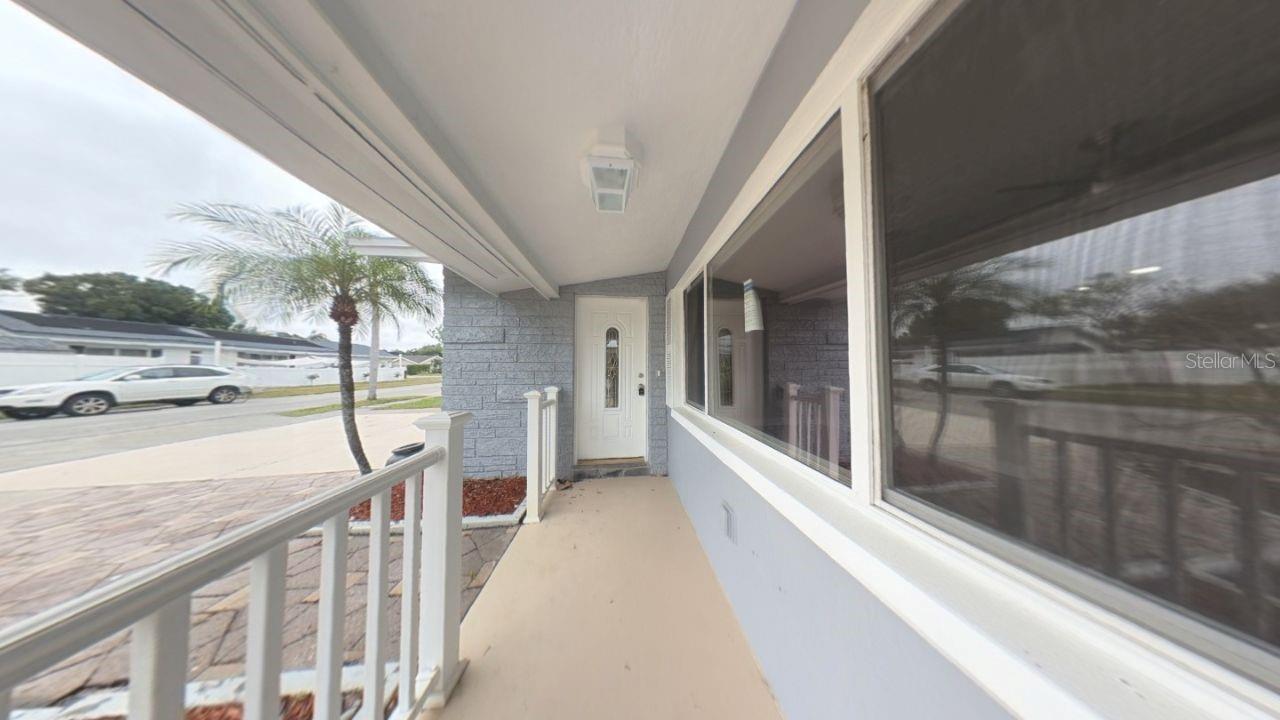 8990 123 Way, Seminole, FL 33772 photo