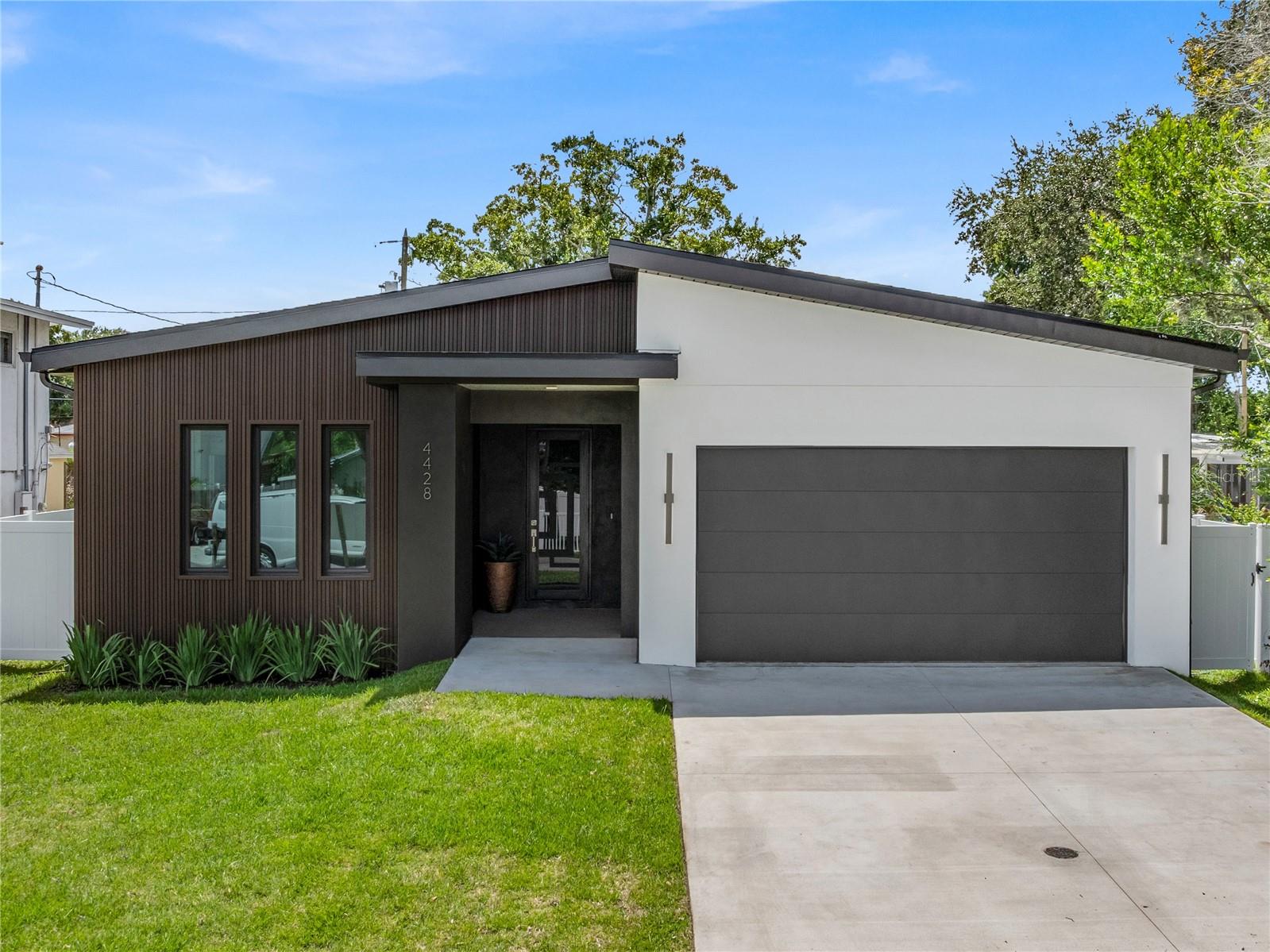 4428 57 Ave, Saint Petersburg, FL 33714