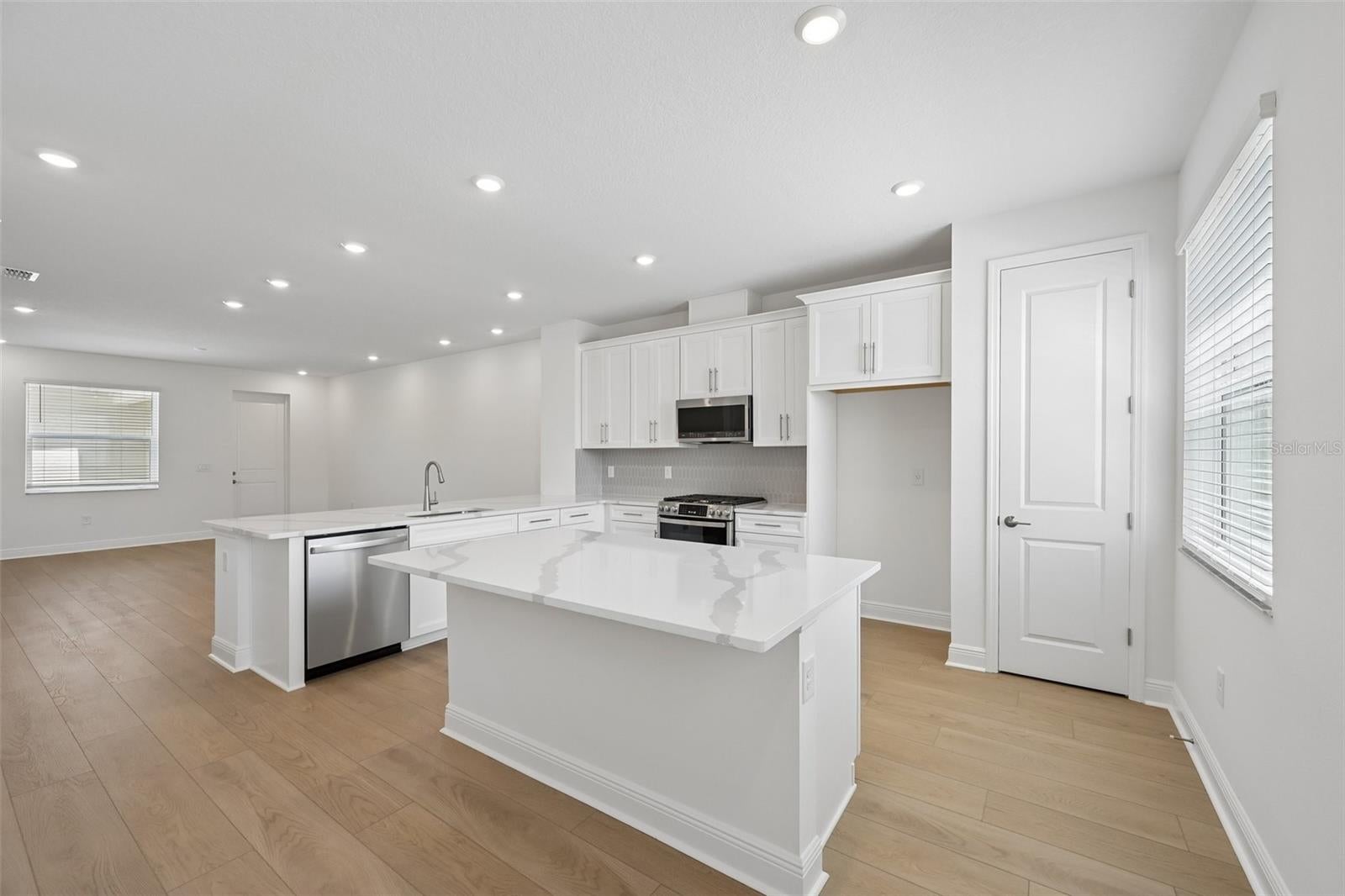 4442 Sunset Garden St, Bradenton, FL 34210 photo