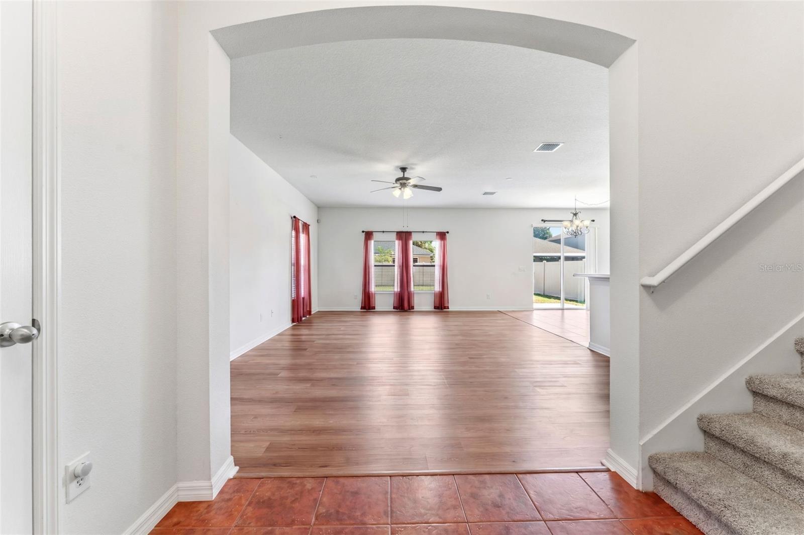 10257 Newminster Loop, Ruskin, FL 33573 photo