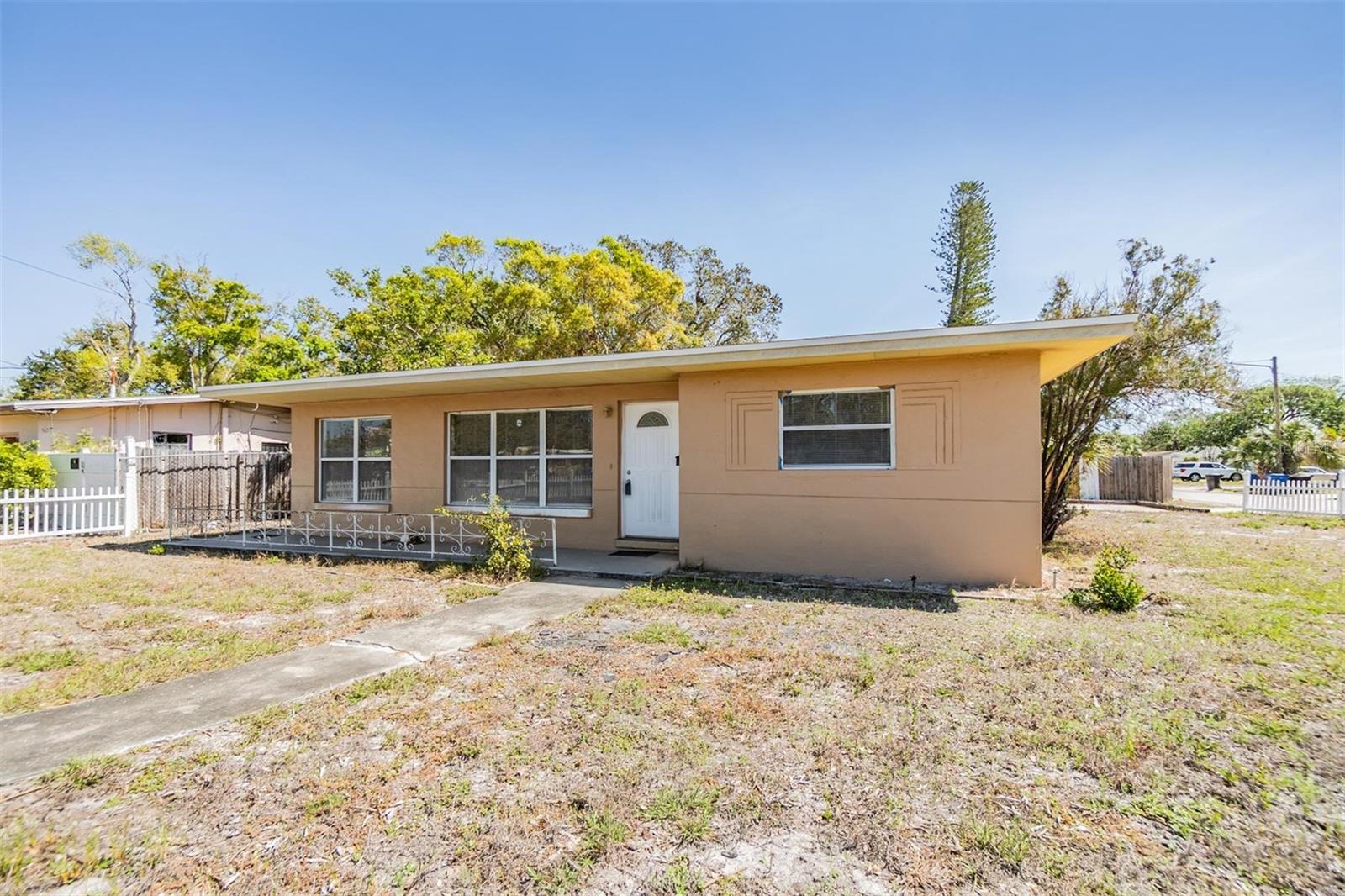 5130 Doctor Martin Luther King St, Saint Petersburg, FL 33705 photo