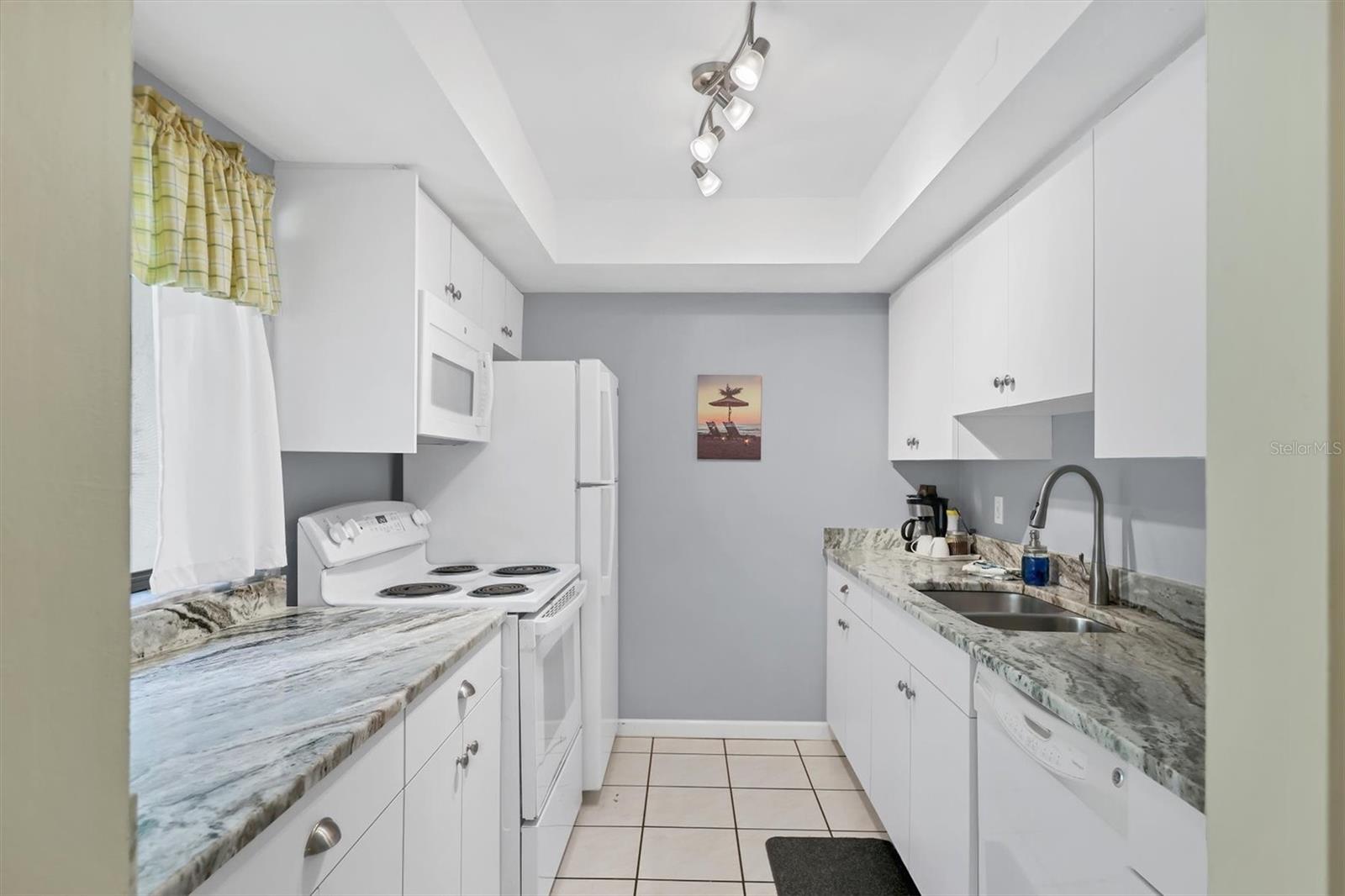 Condominium in SARASOTA FL 6703 MIDNIGHT PASS ROAD #208 18.jpg