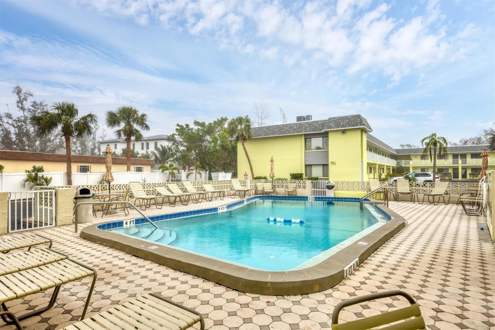 Condominium in SARASOTA FL 6703 MIDNIGHT PASS ROAD #208 27.jpg