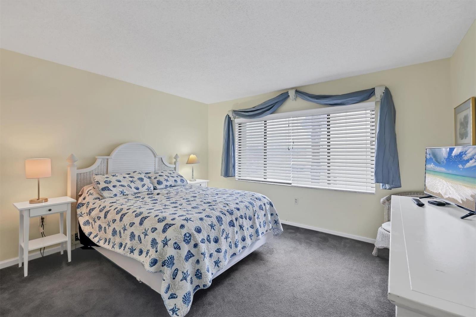 Condominium in SARASOTA FL 6703 MIDNIGHT PASS ROAD #208 21.jpg