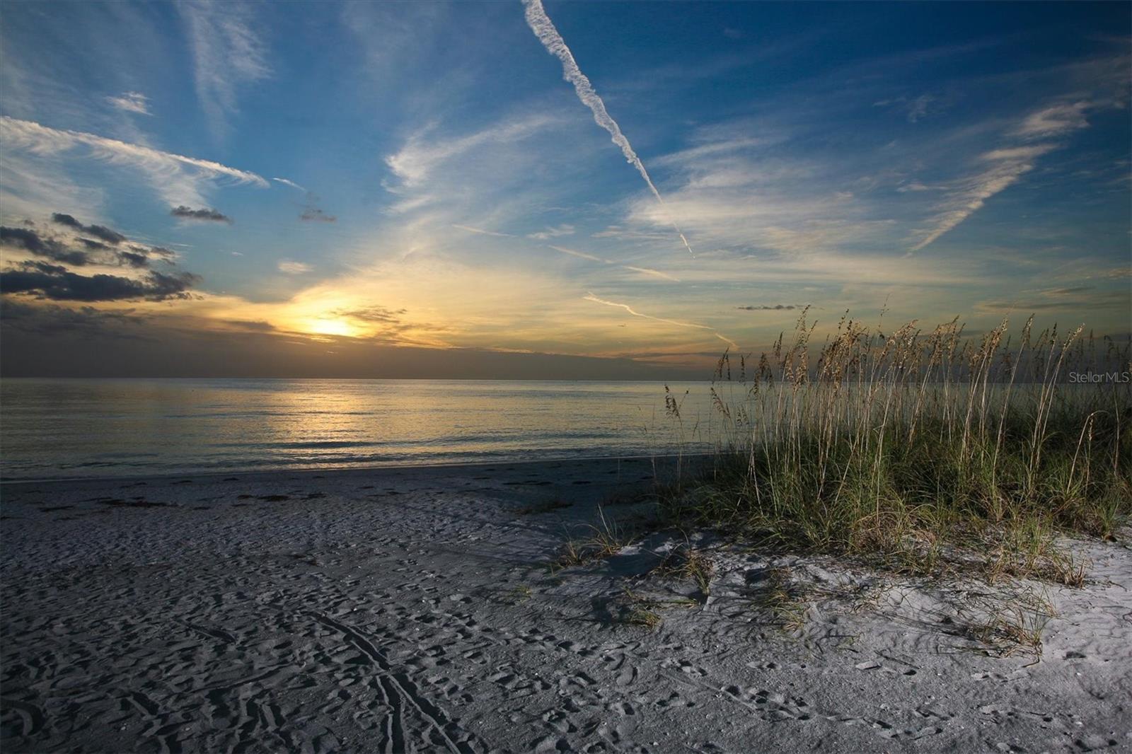 Condominium in SARASOTA FL 6703 MIDNIGHT PASS ROAD #208 35.jpg