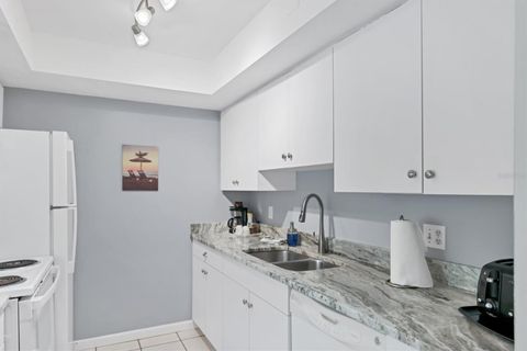 Condominium in SARASOTA FL 6703 MIDNIGHT PASS ROAD #208 19.jpg