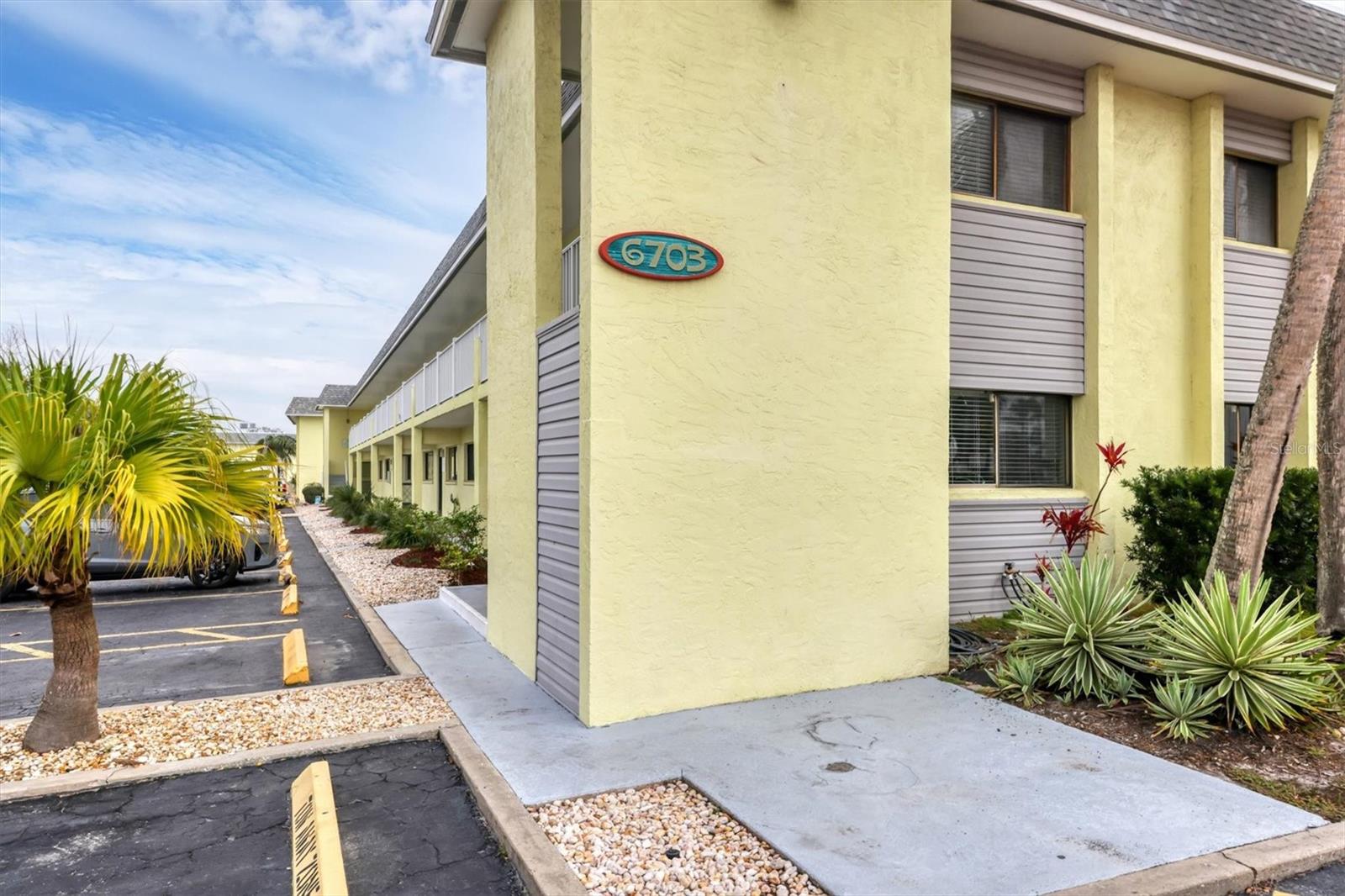 Condominium in SARASOTA FL 6703 MIDNIGHT PASS ROAD #208 0.jpg