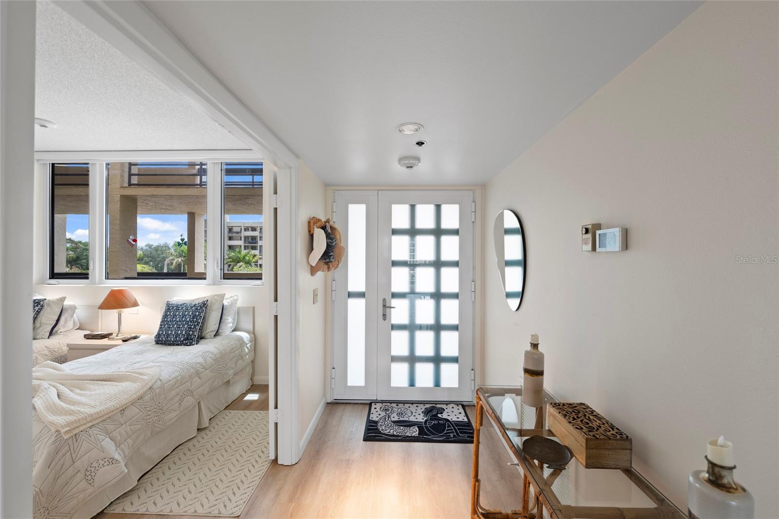 1095 Gulf Of Mexico Dr #303, Longboat Key, FL 34228 photo